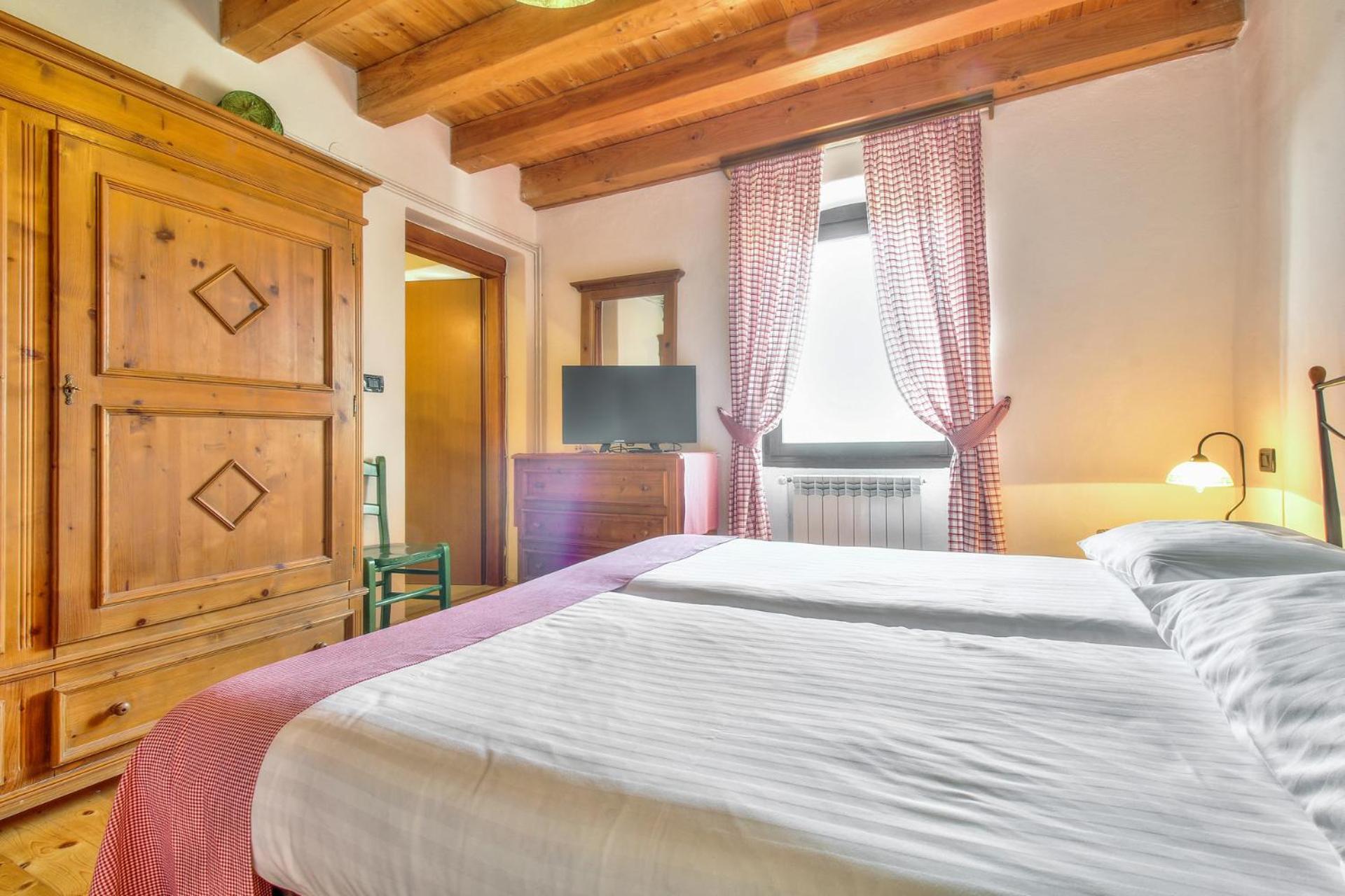 Casa Romantica La Parenzana บูเย ภายนอก รูปภาพ