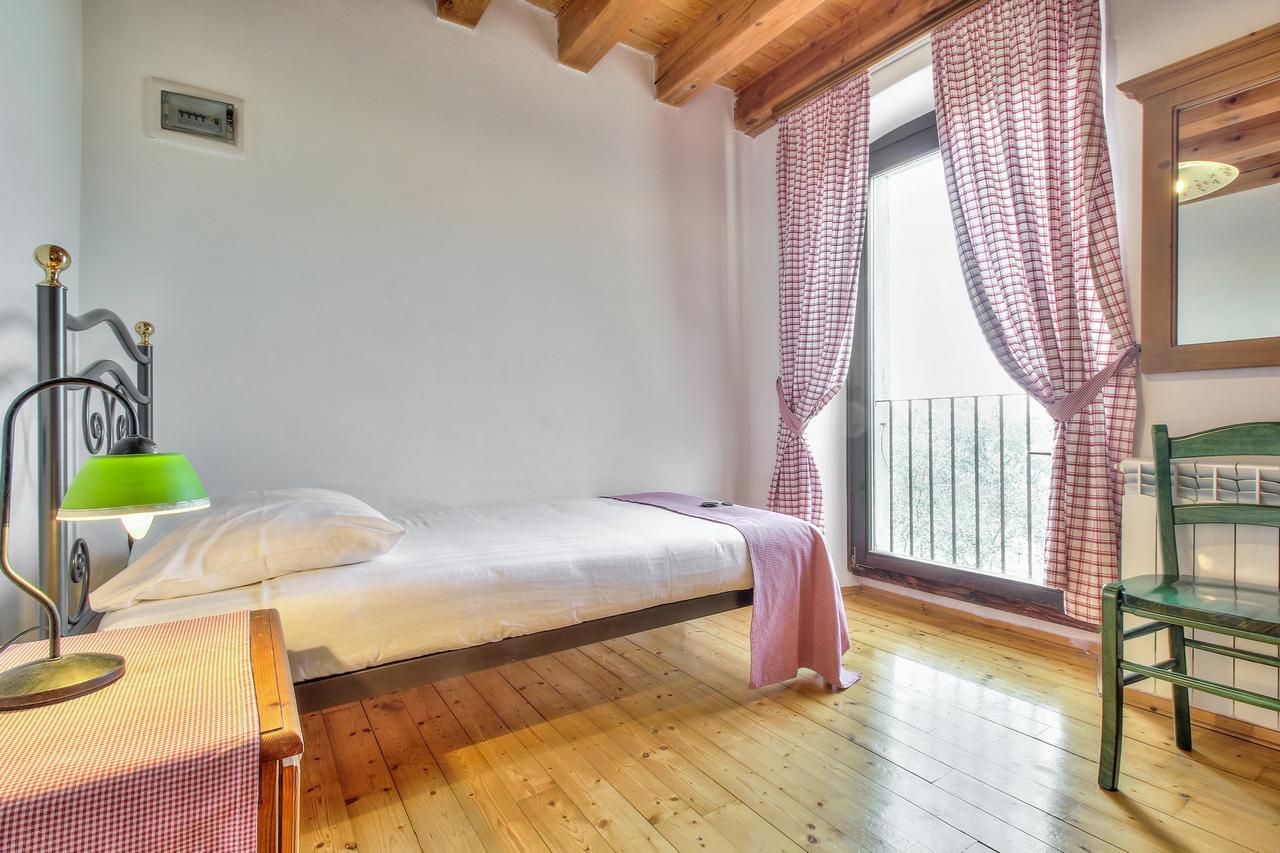 Casa Romantica La Parenzana บูเย ภายนอก รูปภาพ